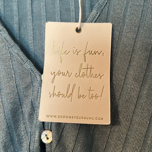 Blue shimmer show me your mumu 3 button open blouse - Picture 2 of 3